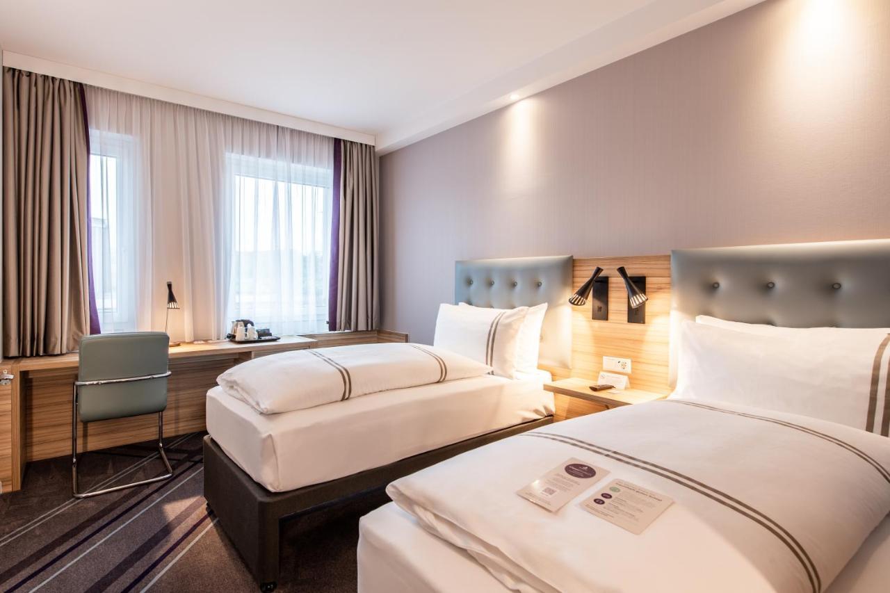 Premier Inn Hannover City University Exterior foto